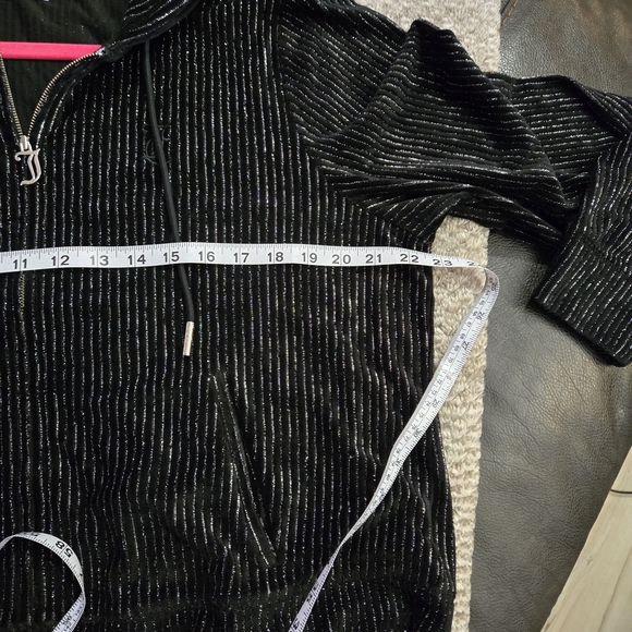 Juicy Couture Black and Silver Velour Jacket - Picture 6 of 7